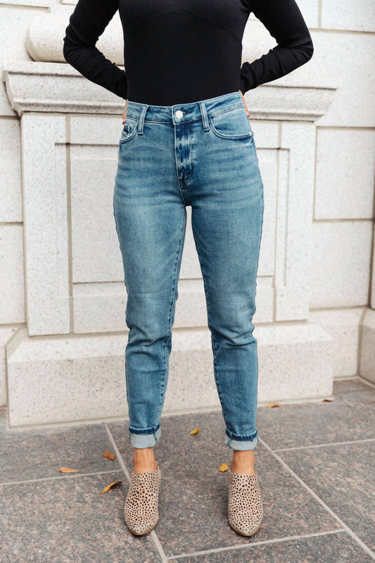 Judy Blue - High Waist Relaxed Fit Non Distressed Jeans