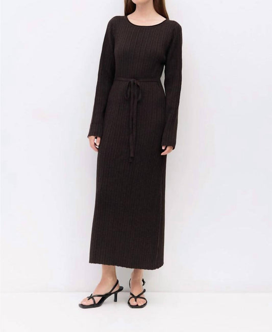 Mod Ref - Terra Ribbed Knit Long Sleeve Maxi Dress