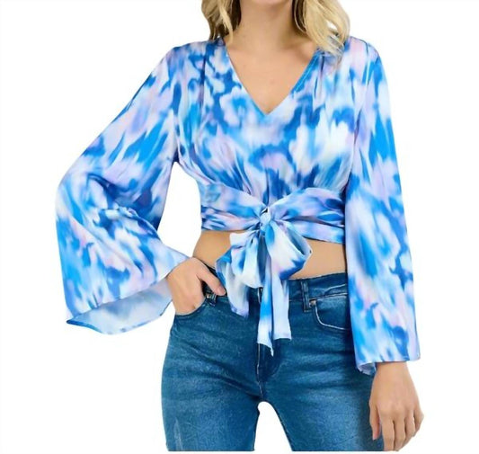 Llove - Waist Bowtie Flare Sleeve Top