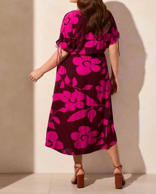 Tribal - V-neck Flowy Dress - Plus