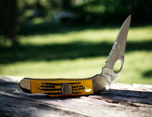 Twisted X - Serated Knife