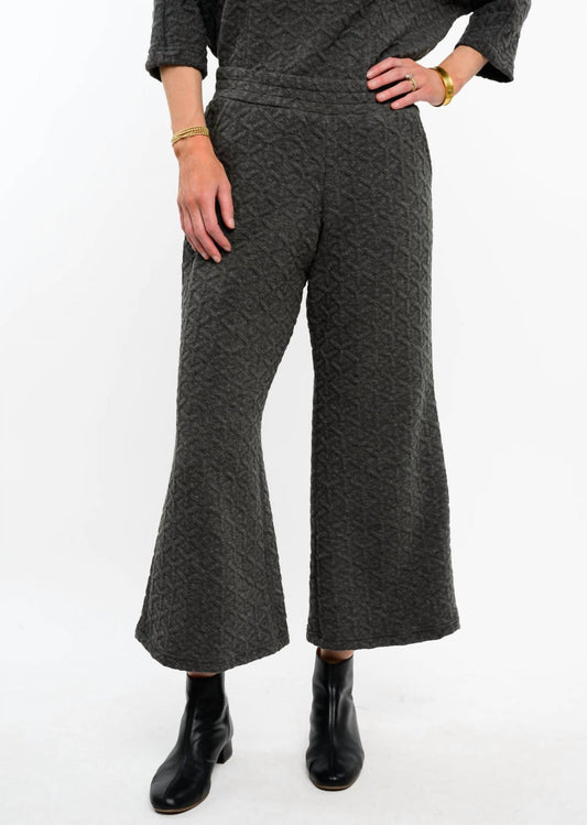 Ivy Jane - Quilted Knit Pant