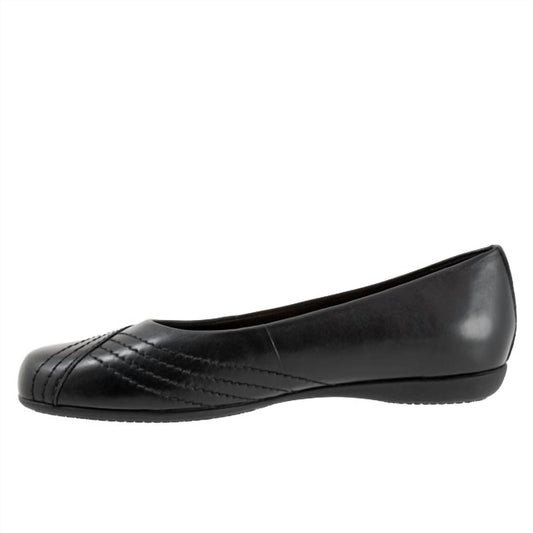 Trotters - Women's Sasha Slip-on Shoes