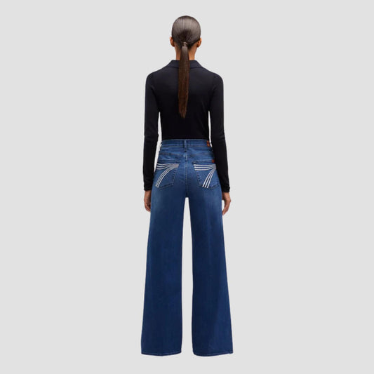 7 For All Mankind - Slim Illusion Ultra High Rise Jeans