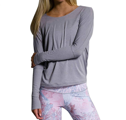 Onzie - Drapey V-Back Long Sleeve Top