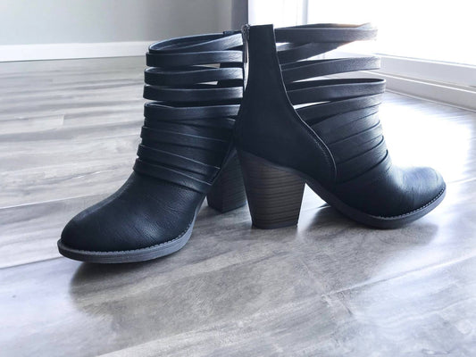 Soda - Ankle Cut-Out Bootie
