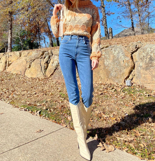 OPEN-KNIT CHUNKY TURTLENECK SWEATER