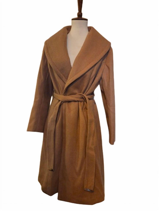 Papillon - Lapel Belted Coat With Pockets