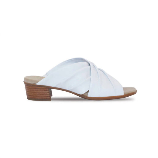 Munro - Women's Lee Ruched Sandal