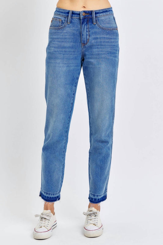 Judy Blue - Rigid Magic Release Hem Boyfriend