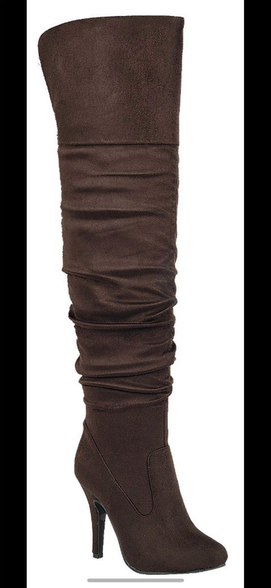 Surelymine - Women's Unmatchable Pointy Slouchy Knee And Thigh High Boots