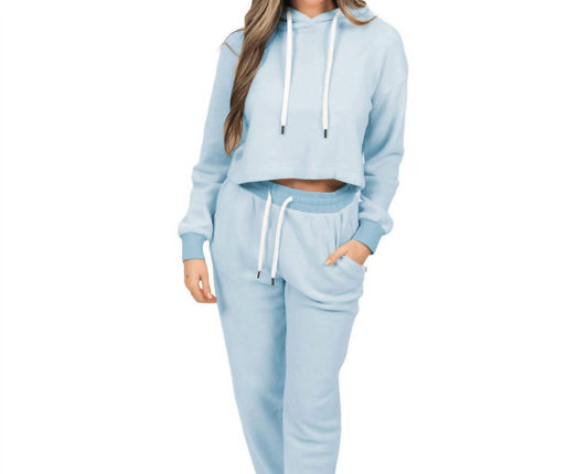 Feat - Women's Blanket Blend Cropped Hoodie