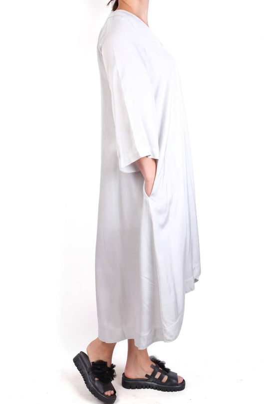 Baci - V Neck 3/4 Sleeve Midi Dress