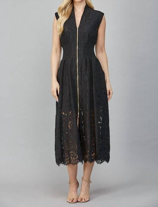 Fate - Front Zip Closure Sleeveless Lace Dress