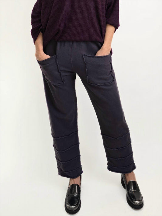 Bodil - Straight Leg Slim Pants