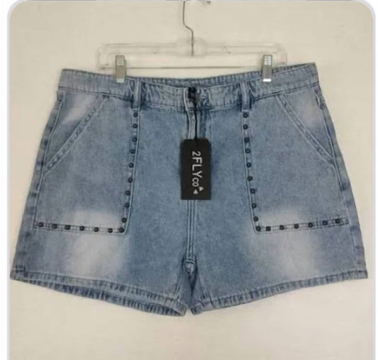 2Flyco - Women's Studded Shorts