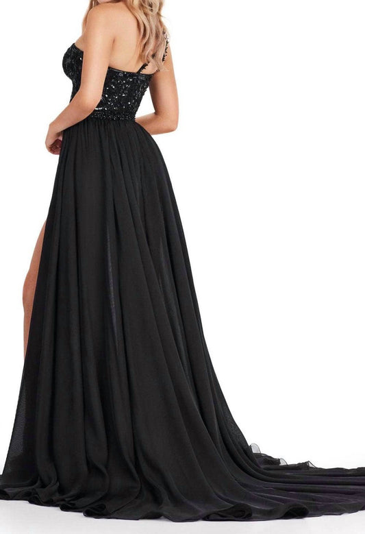 Ashleylauren - Beaded Bodysuit Prom Dress