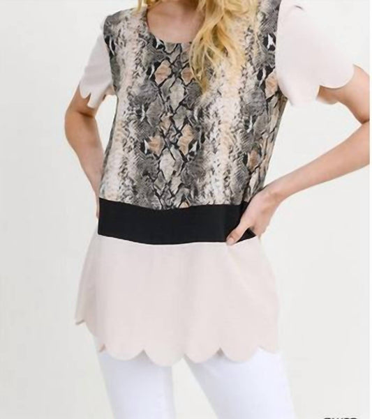 Jodifl - Snake Print Colorblock Scalloped Top