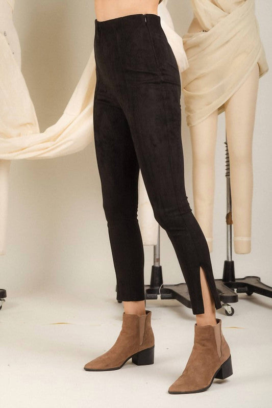 Very J - Everyday Essential Suede Pants