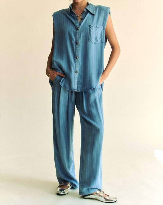 Davi & Dani - Stripe Short Sleeve Button Down Shirt And Pants - Plus