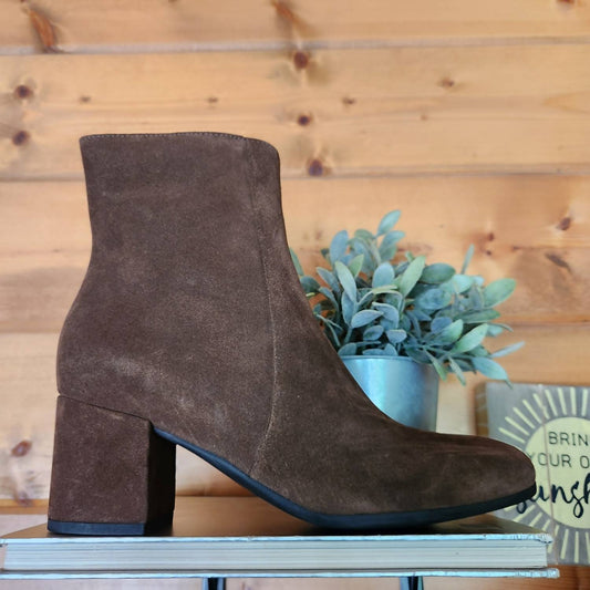 La Canadienne - Women's Joanie Heeled Booties