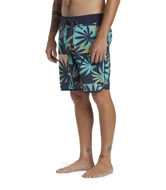 Quiksilver - Highline Scallop Boardshorts