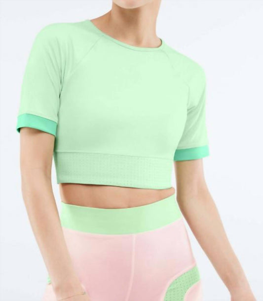 Lulus - Fabletics Maddie Ziegler Color Block Crop Top And Shorts Set