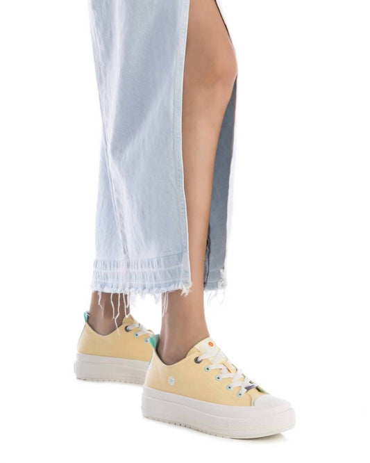 Xti - Women's Canvas Platform Sneakers