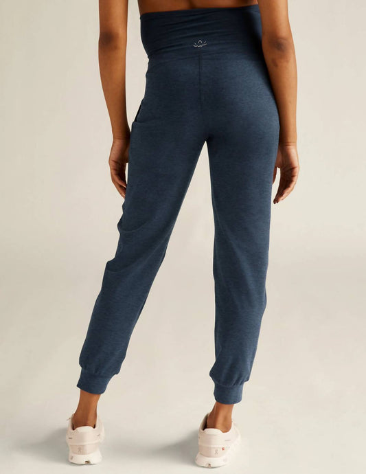 Beyond Yoga - Spacedye Beyond The Bump Maternity Midi Jogger