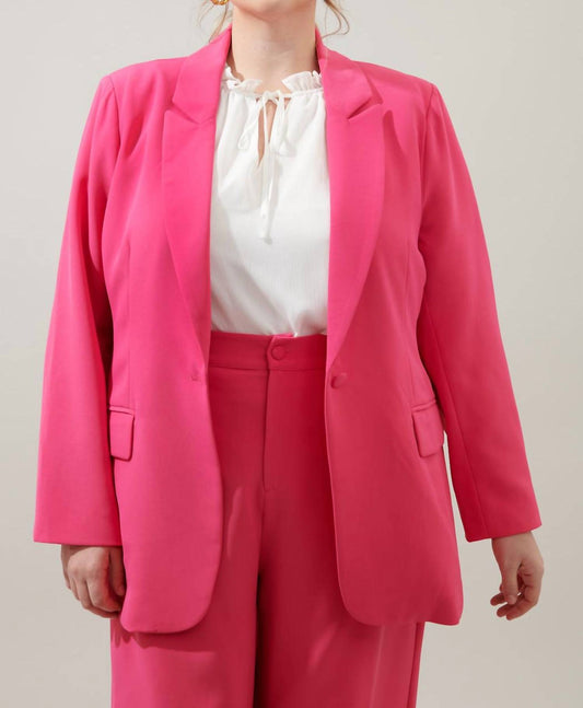 Sugarlips - Chelsea Fitted Notch Lapel Blazer Curve