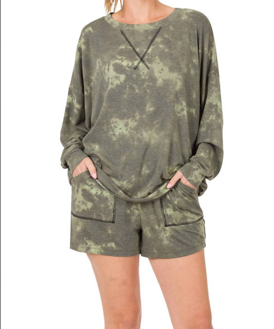 Zenana - Women's Oversized Pullover And Shorts Set