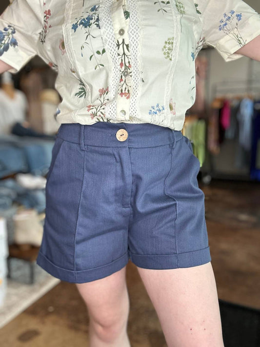 Entro - High Waist Pleated Pintuck Shorts