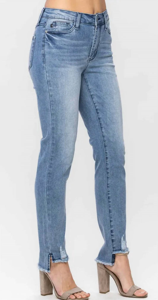 Judy Blue - Cute & Cool Mid Rise Jeans