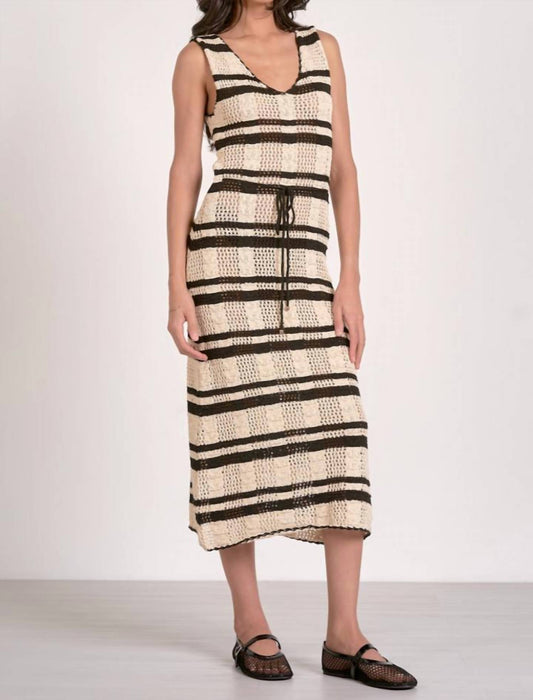 Elan - Crochet V Neck Sleeveless Tie Belt Midi Dress