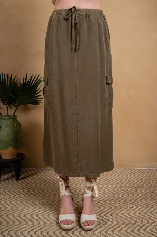 Paparazzi - Tencel Slub Pull-On Cargo Skirt w/Slit Side