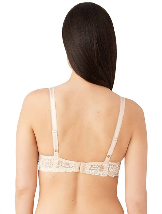 Wacoal - Embrace Lace Contour Bra