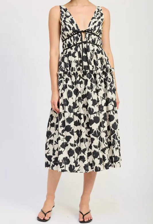 En Saison - Scarlet V-neck Midi Dress