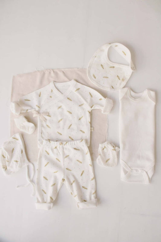 Honey And Hive - Ribbed Wheat Patterned 7 Piece Newborn Set