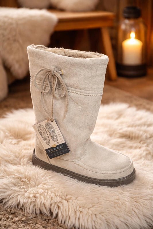 Manitobah Mukluks - WOMEN'S HUNTER MID SUEDE MUKLUK BOOT