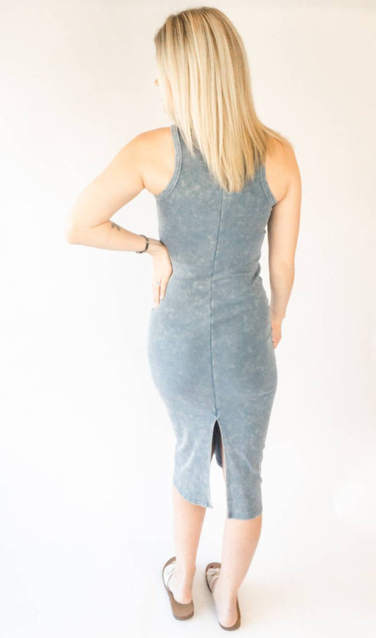 Ee:Some - Ribbed Mineral Wash Dress