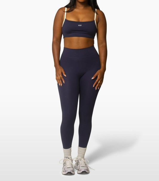 437 - Essentials Legging