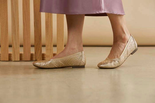 Vionic - Women's Lynx Anita Sandals