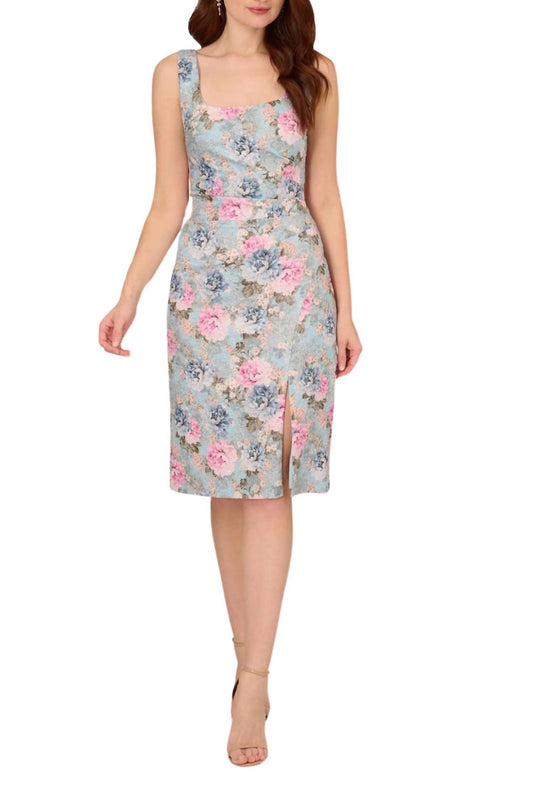 Adrianna Papell - Floral Matelassé Square Neck Sheath Dress