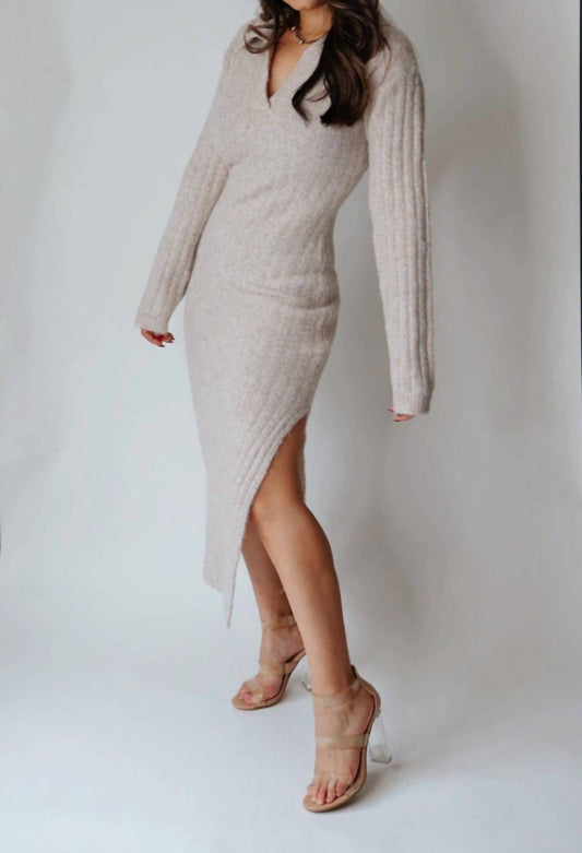 Klesis - Cozy Midi Sweater Dress