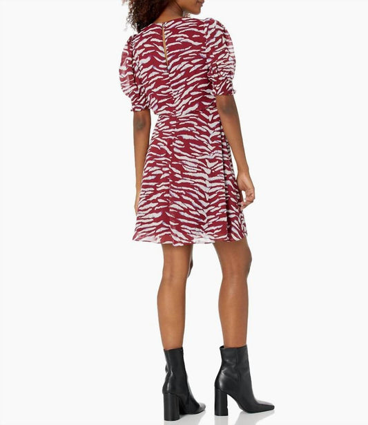 Vince Camuto - Wine Puff Sleeve Dress