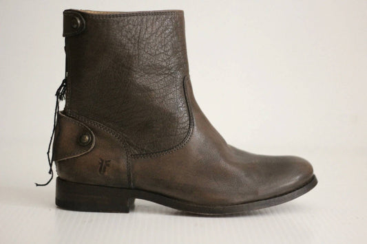 Frye - Women's Melissa Button Zip Short Ankle Boots