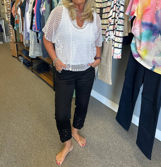 Lulu-B - Stud Design Capri Pants