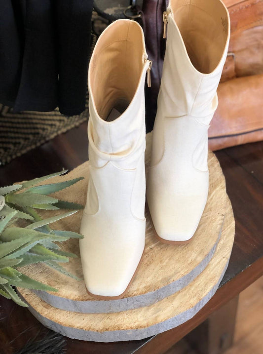 Jessica Simpson - Women's Arrla Booties