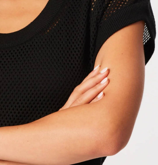 French Kyss - Crochet Scoop Short Sleeve Top