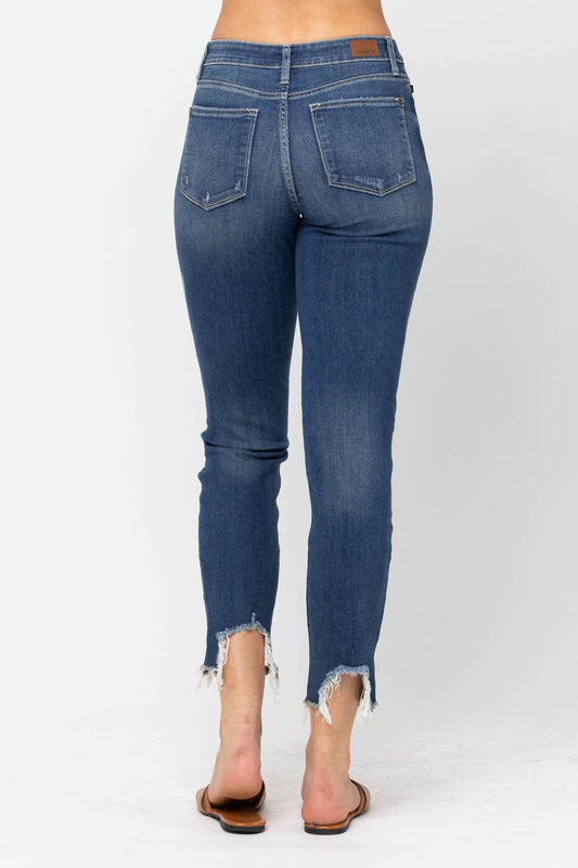 Judy Blue - Midrise Shark Bite Slim Fit Jeans